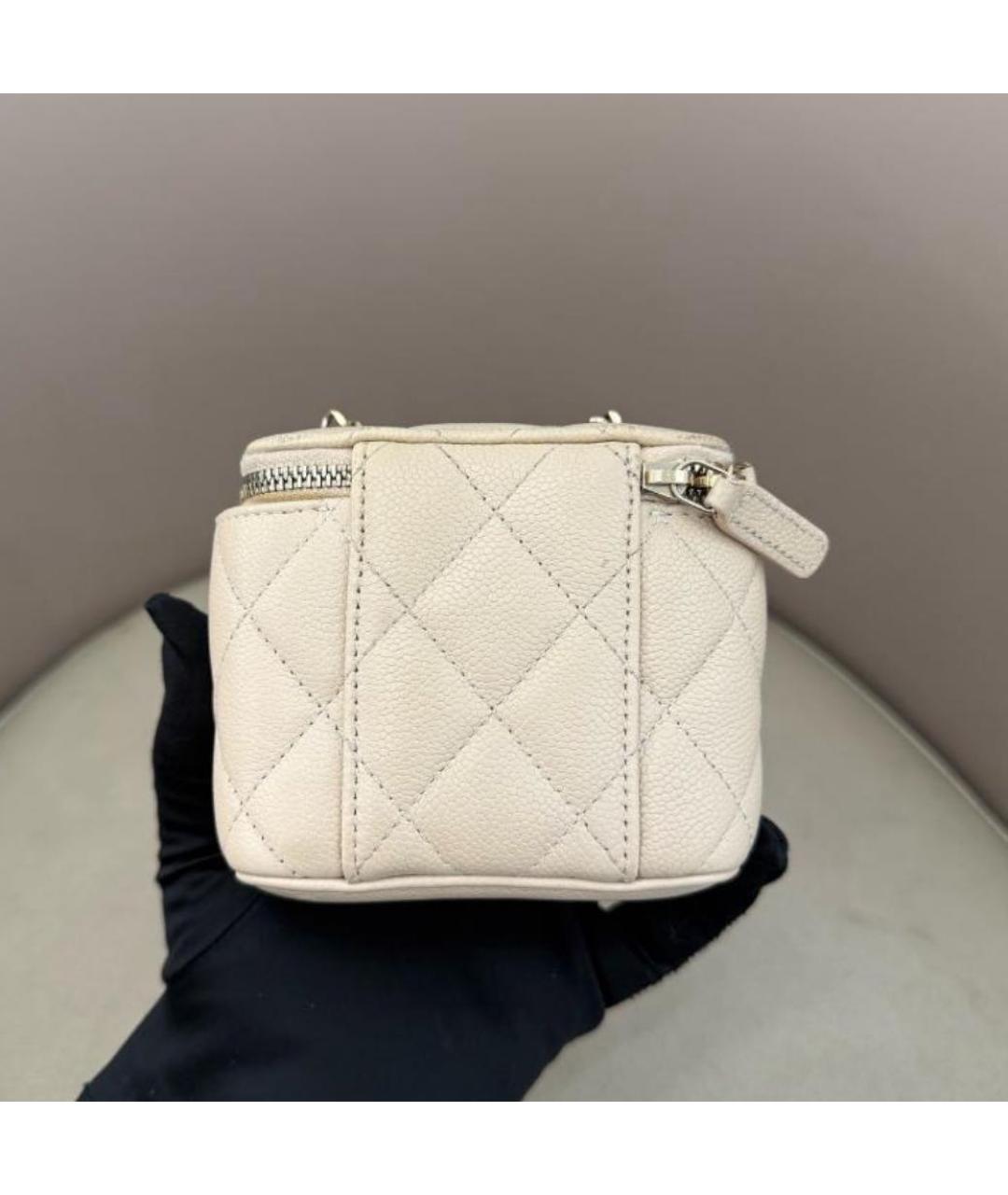 CHANEL Бежевая кожаная сумка через плечо, фото 3