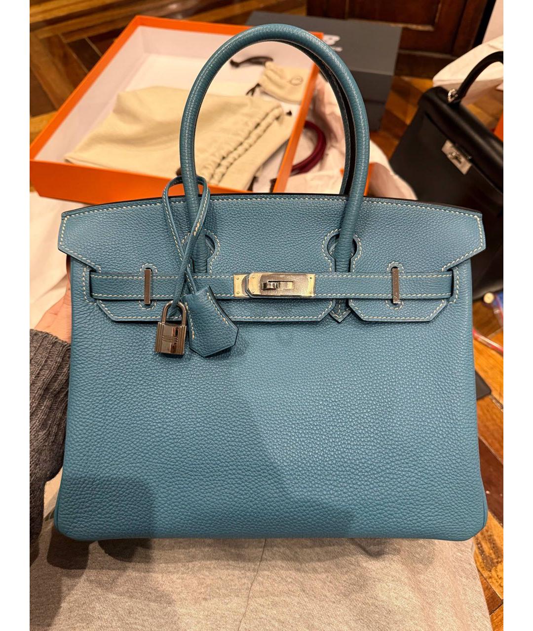 HERMES Голубая кожаная сумка с короткими ручками, фото 2