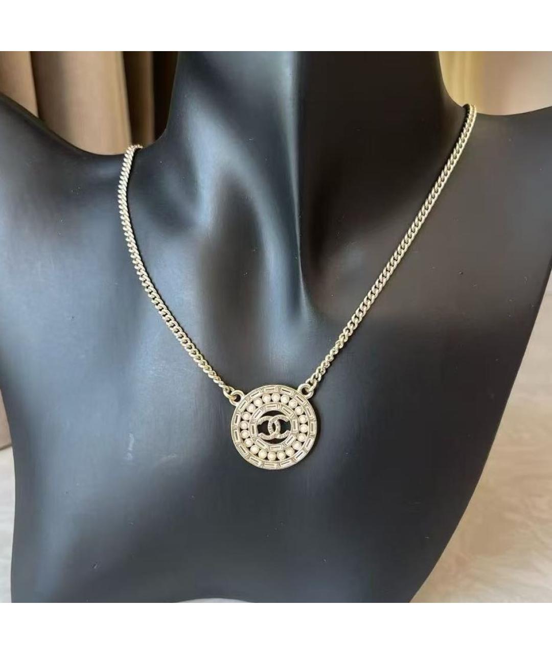 CHANEL Золотое металлическое колье, фото 2