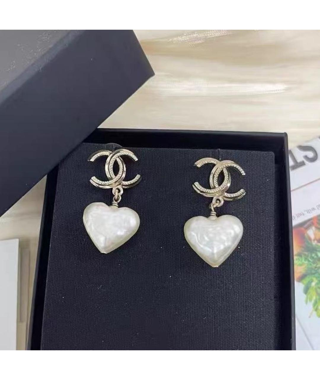 CHANEL Золотые металлические серьги, фото 5