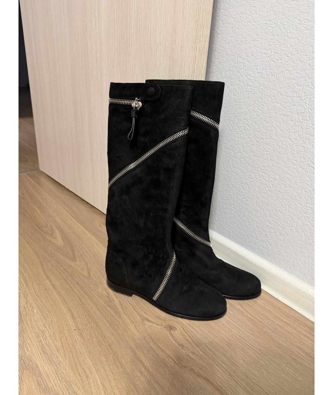 ALEXANDER MCQUEEN Черные замшевые сапоги, фото 2