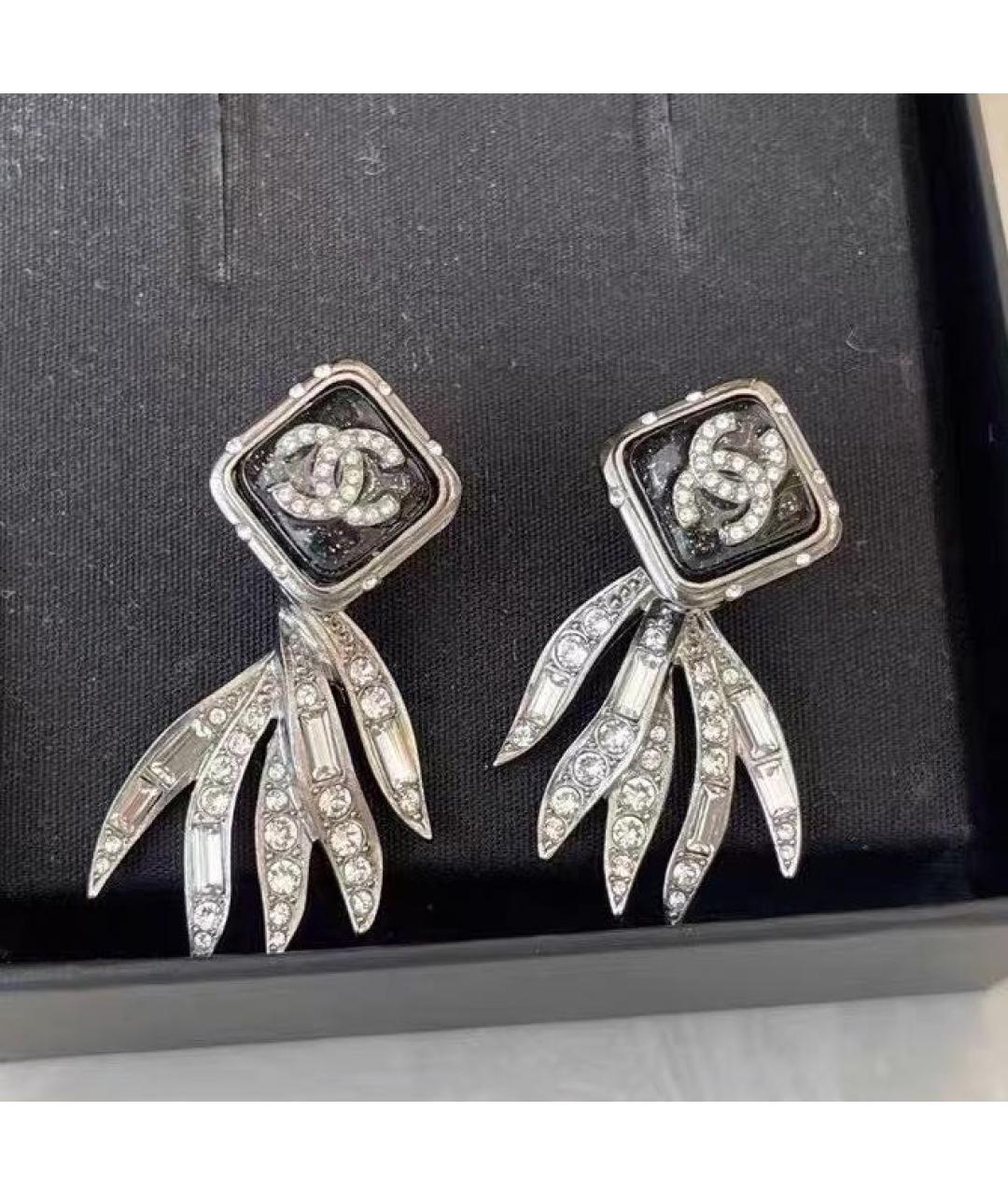 CHANEL Серебряные металлические серьги, фото 2