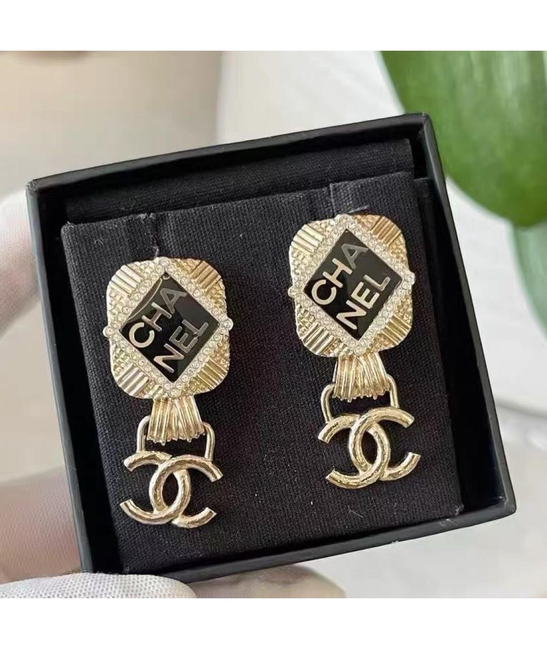 CHANEL Золотые металлические серьги, фото 3