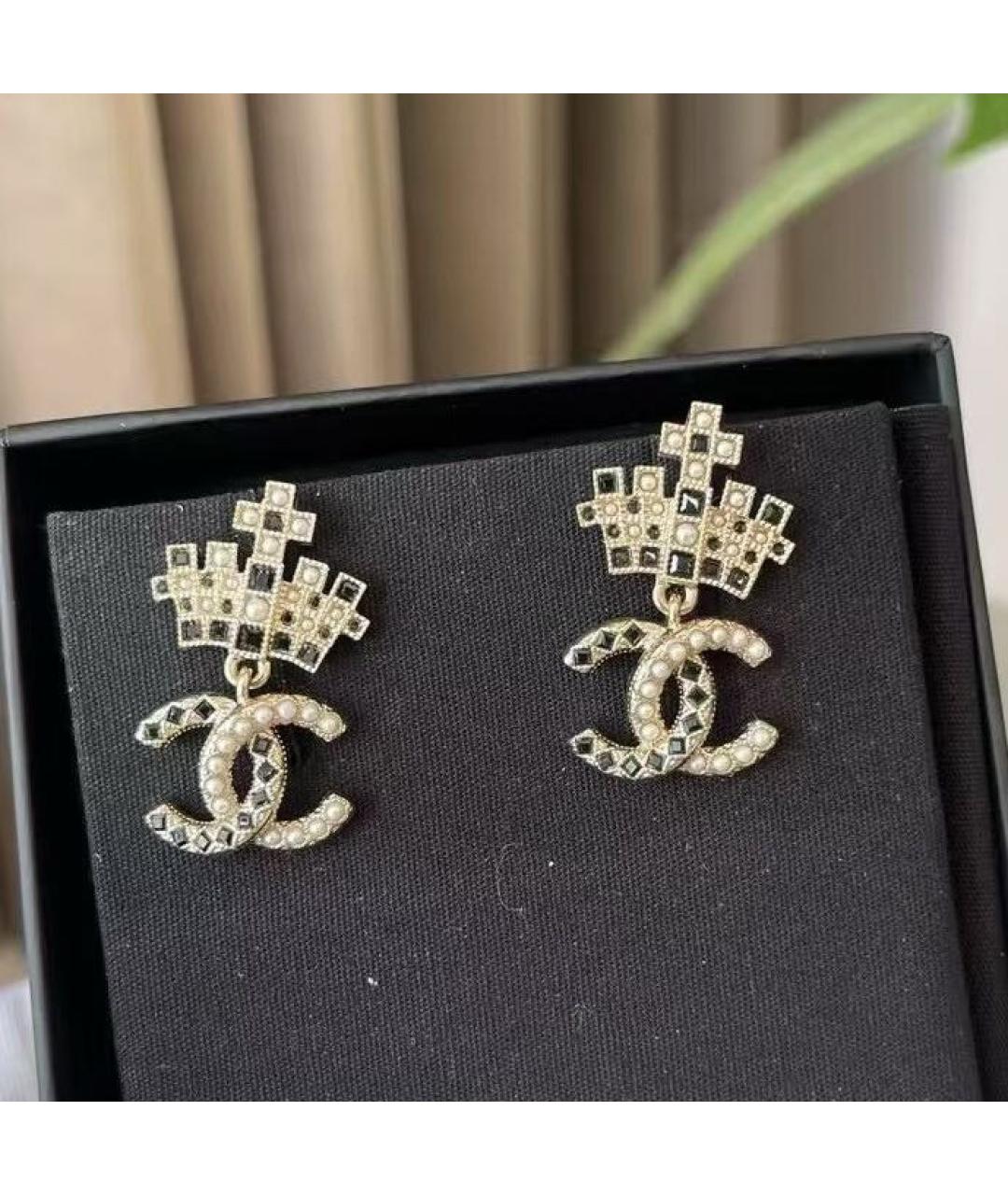 CHANEL Золотые металлические серьги, фото 5