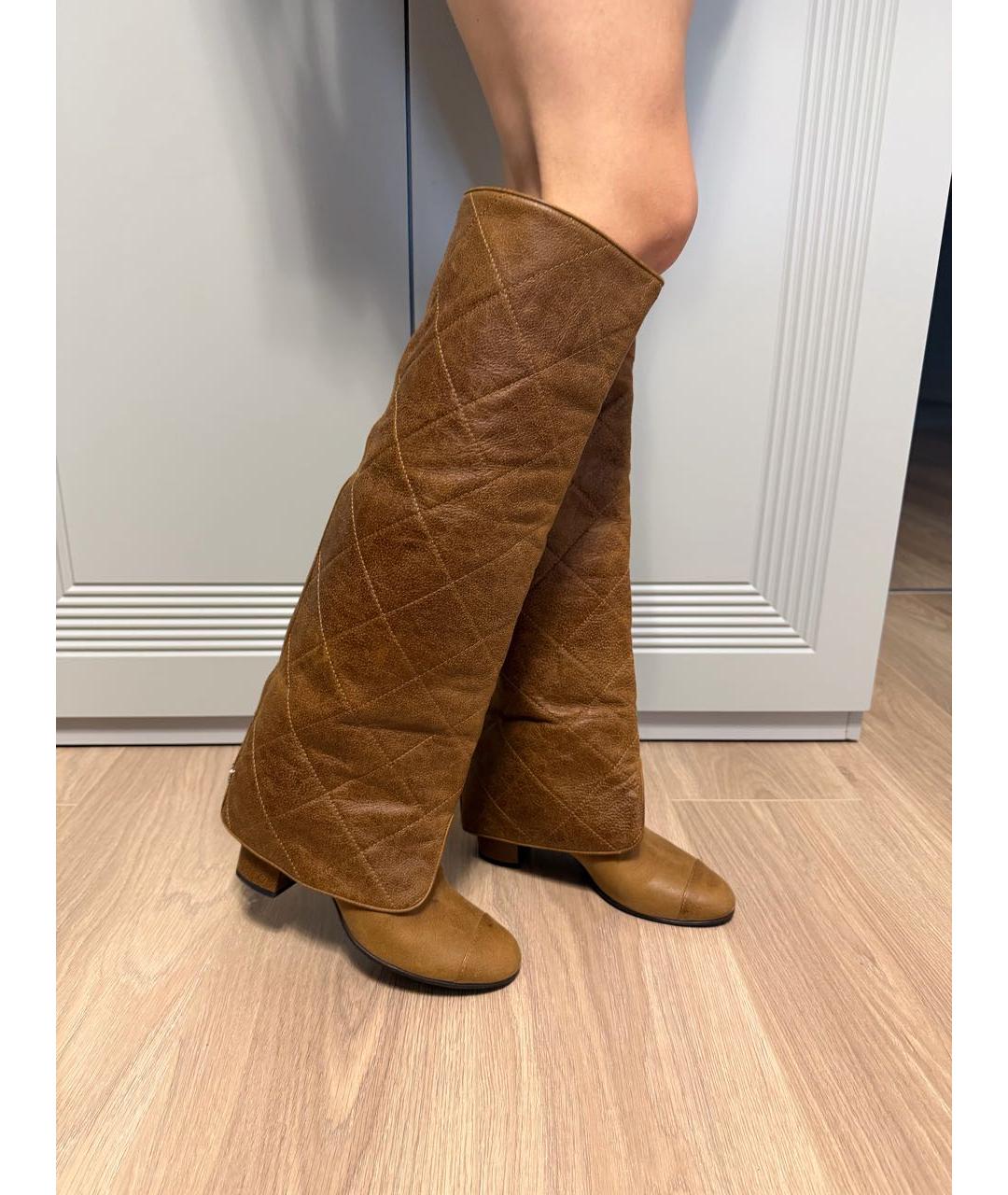 CHANEL Коричневые кожаные ботфорты, фото 7