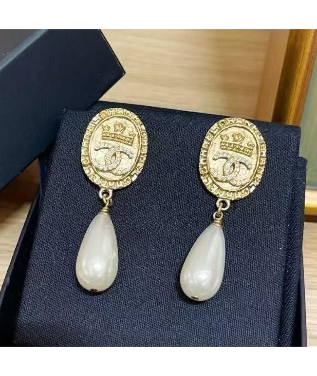 CHANEL Золотые металлические серьги, фото 5