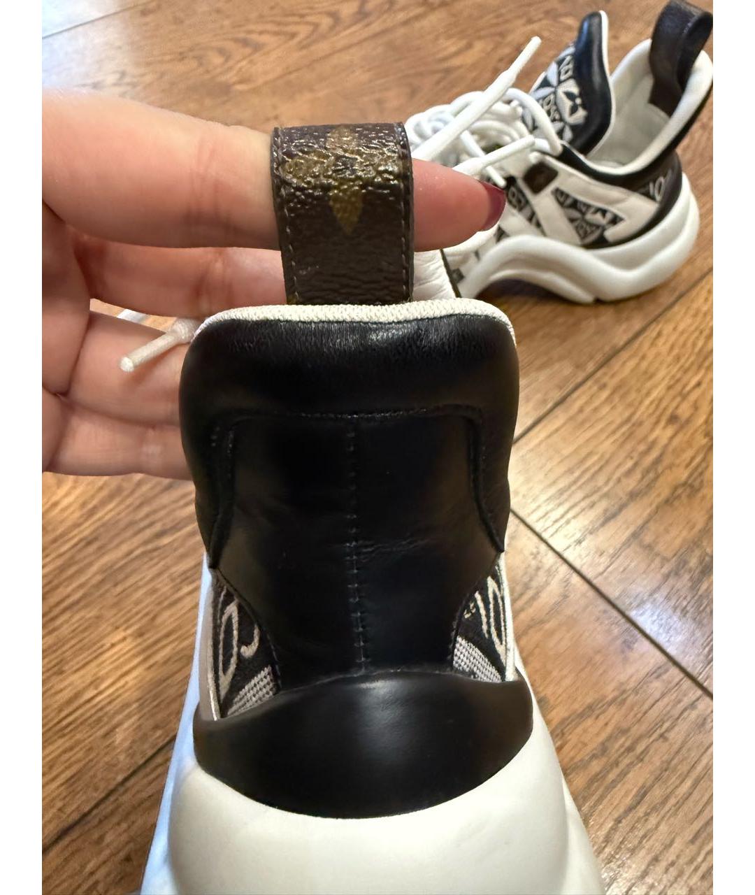 LOUIS VUITTON Темно-синие текстильные кроссовки, фото 4