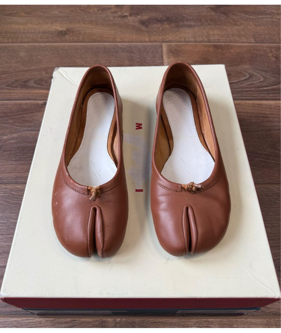 MAISON MARGIELA Коричневые кожаные балетки, фото 2