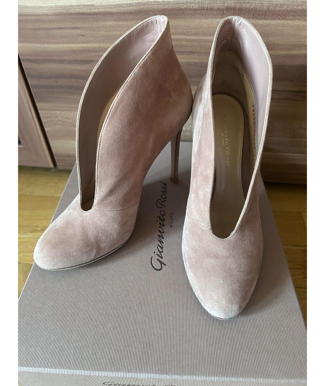 GIANVITO ROSSI Бежевые замшевые ботильоны, фото 2