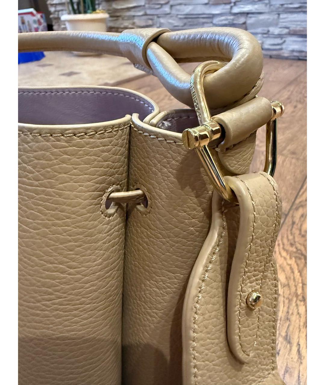 COCCINELLE Бежевая кожаная сумка тоут, фото 2