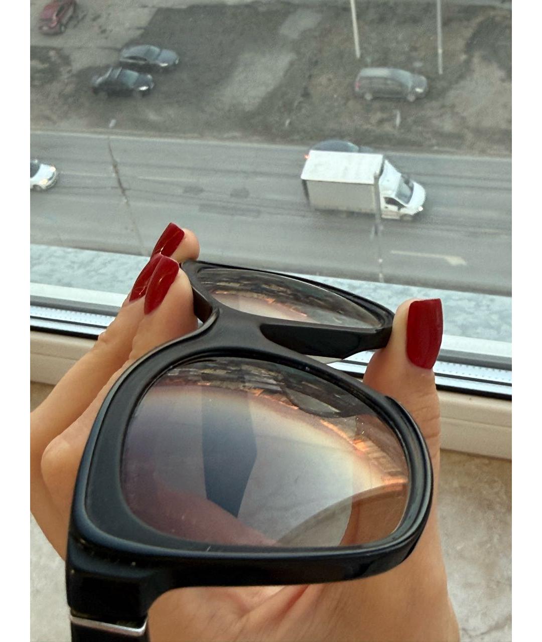 PRADA Черные пластиковые солнцезащитные очки, фото 6