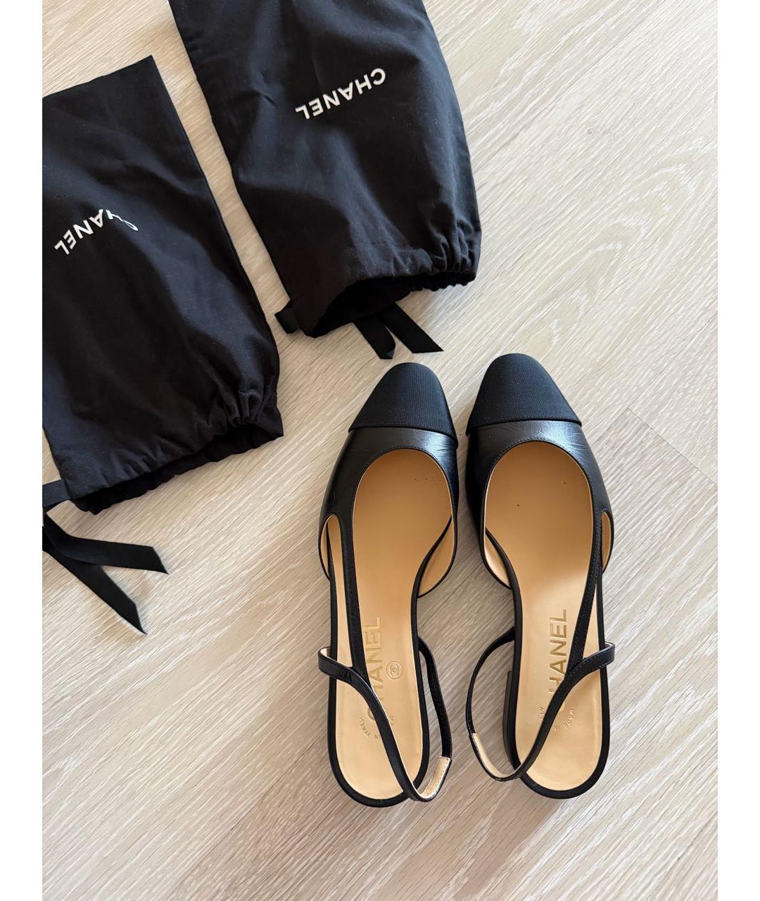 CHANEL Черные кожаные балетки, фото 2