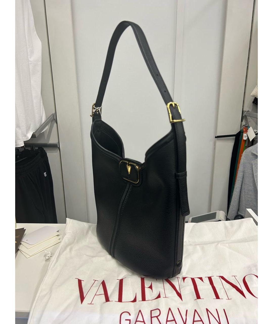 VALENTINO Черная кожаная сумка через плечо, фото 6