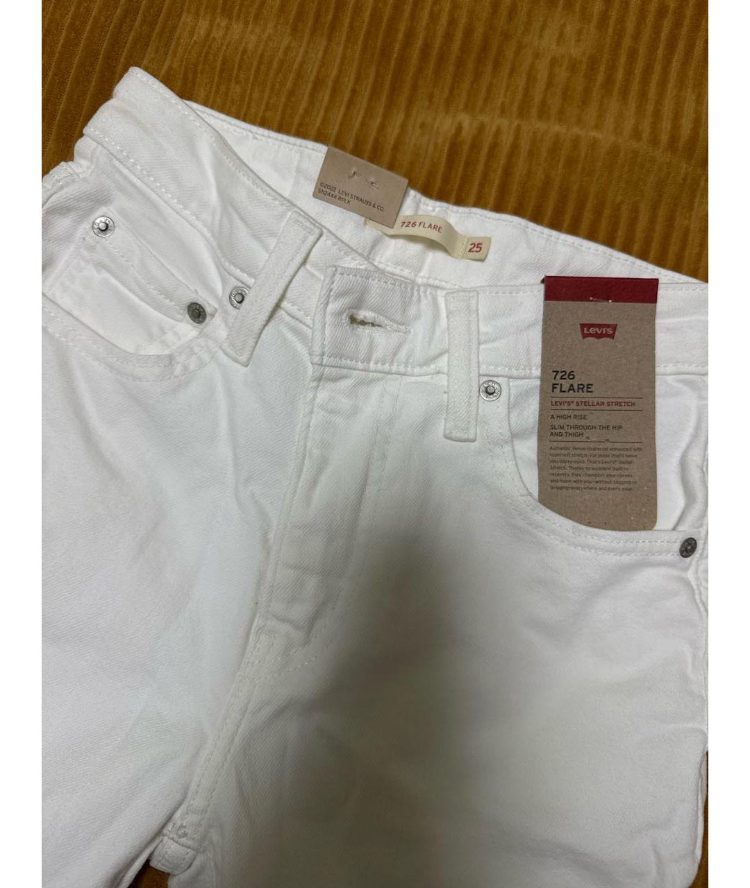LEVI'S Белые хлопко-полиэстеровые джинсы клеш, фото 3