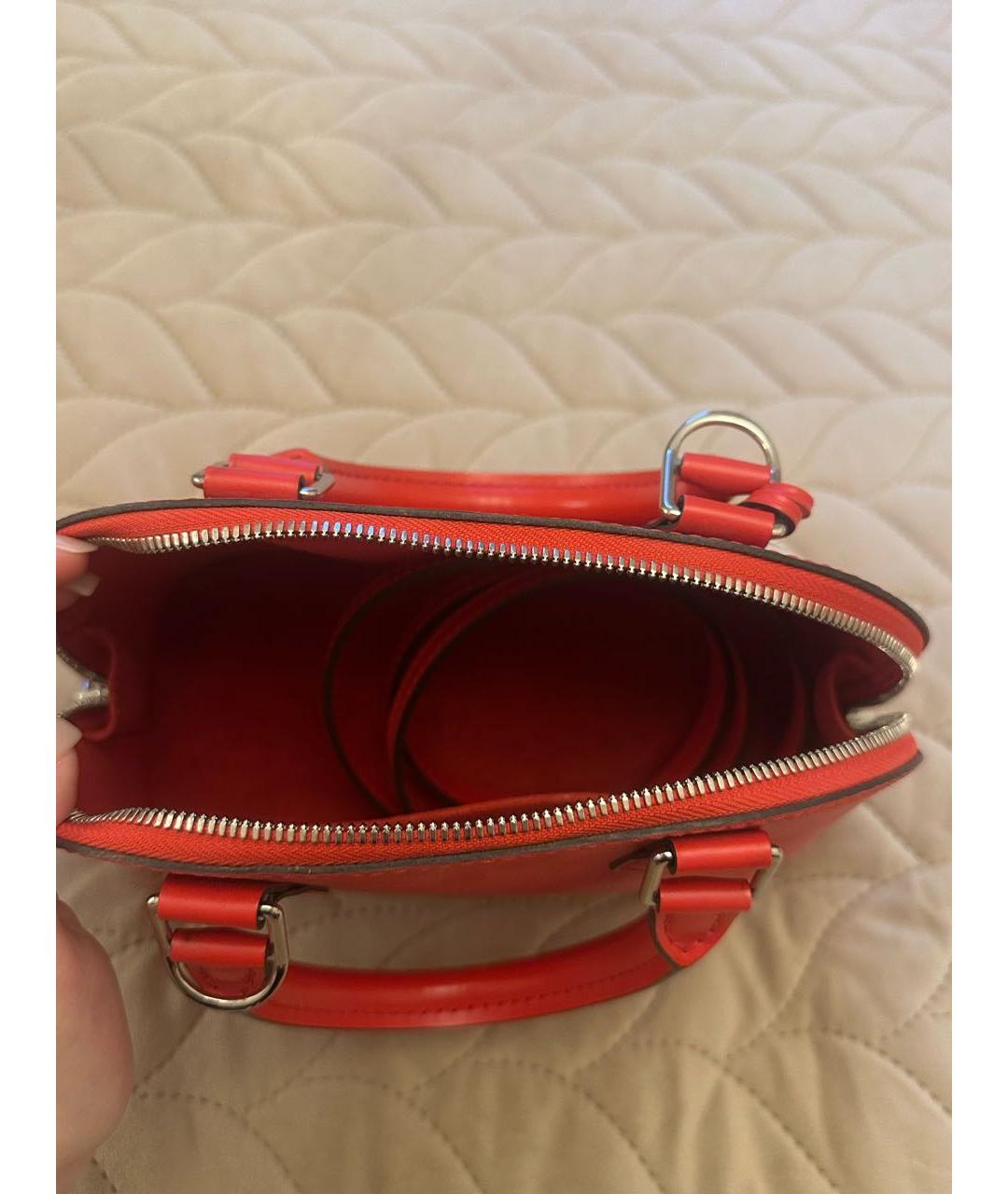 LOUIS VUITTON Красная кожаная сумка с короткими ручками, фото 5