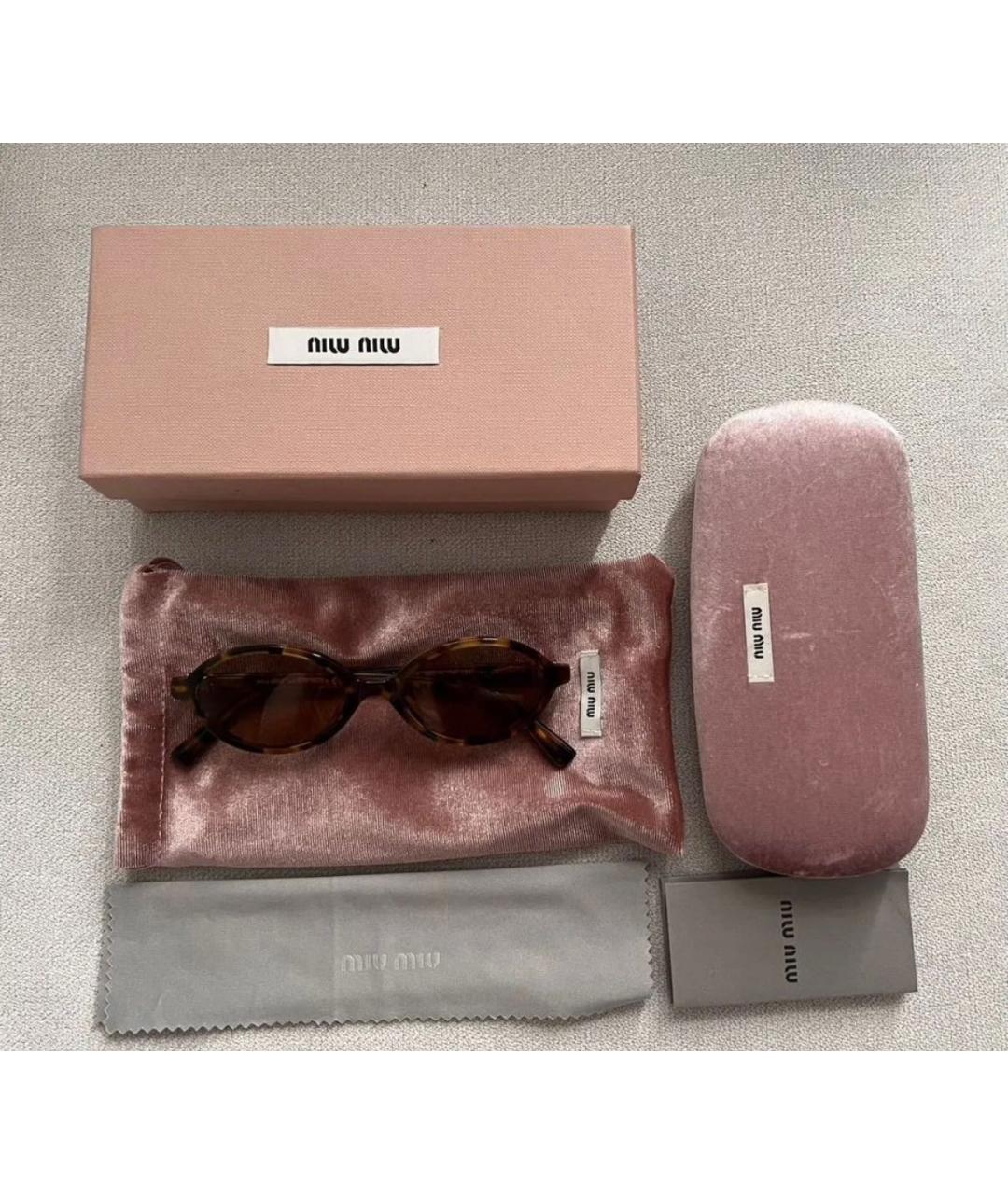 MIU MIU Коричневые пластиковые солнцезащитные очки, фото 3