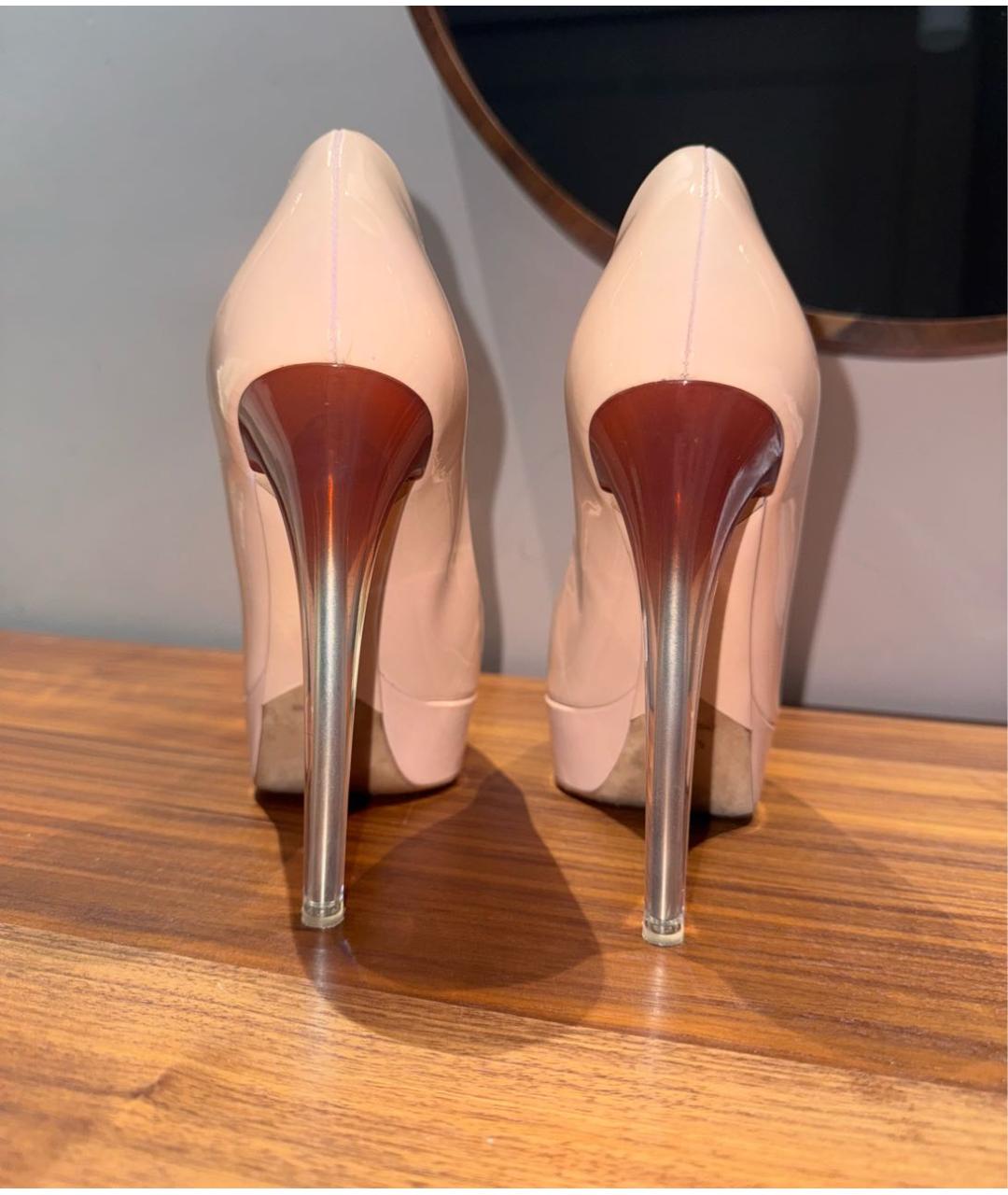 CHRISTIAN DIOR Бежевые туфли из лакированной кожи, фото 4