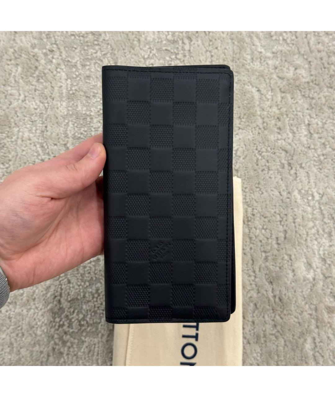 LOUIS VUITTON Черный кожаный кошелек, фото 2