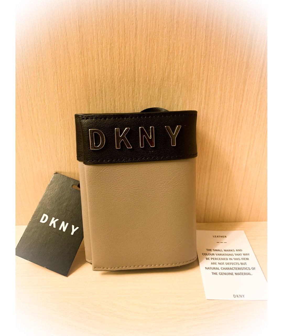 DKNY Бежевый кожаный кошелек, фото 5