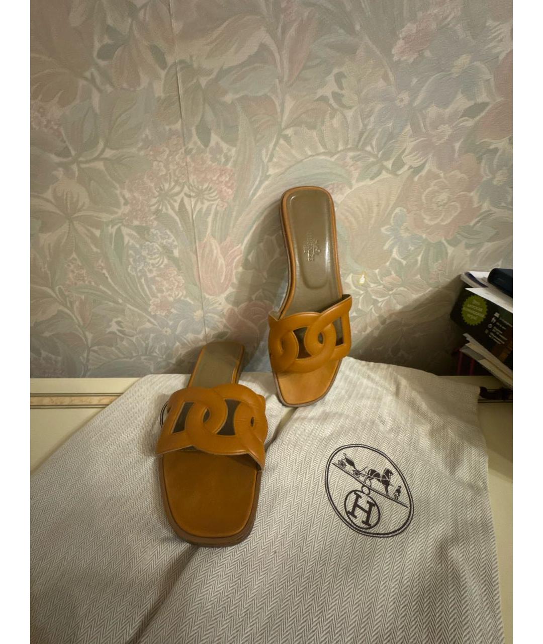 HERMES Коричневые кожаные шлепанцы, фото 2