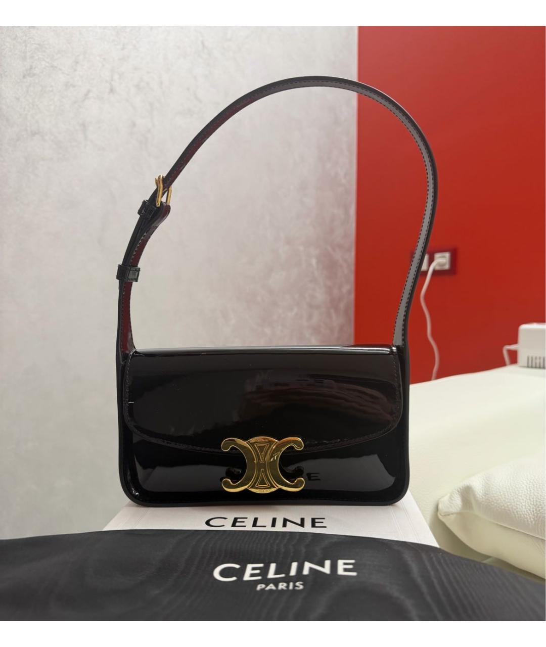 CELINE Черная сумка через плечо из лакированной кожи, фото 9