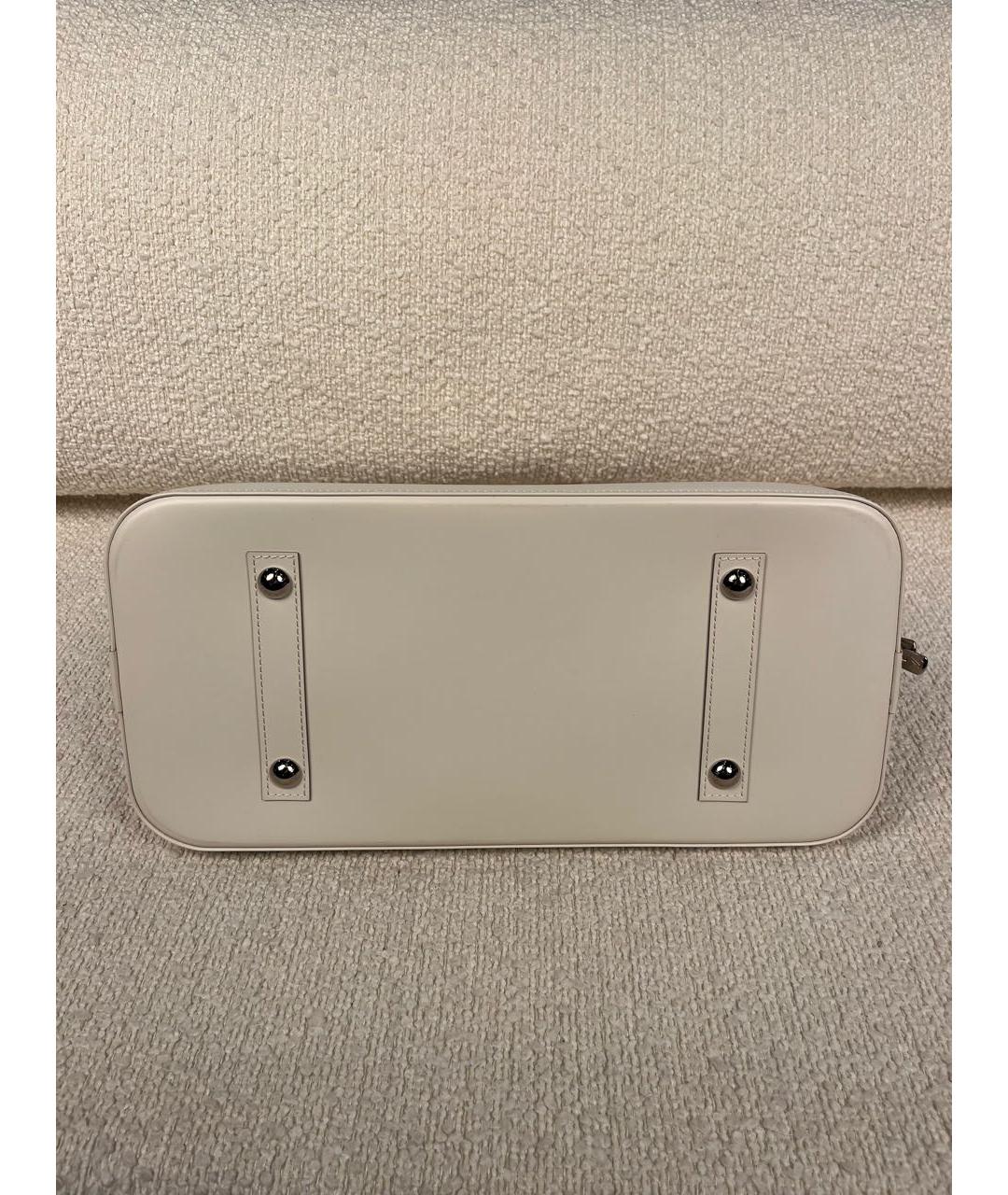 LOUIS VUITTON Белая кожаная сумка с короткими ручками, фото 8