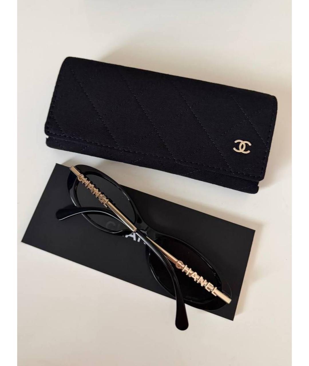 CHANEL Черные пластиковые солнцезащитные очки, фото 2