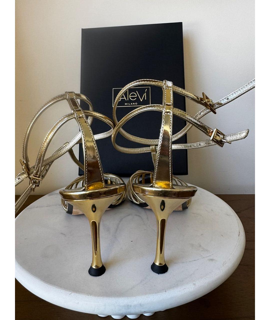 ALEVI Золотые кожаные босоножки, фото 3