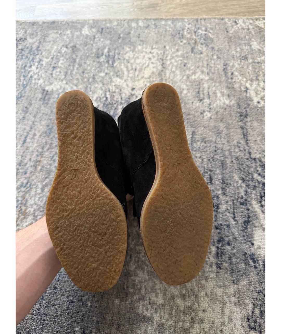 LOUIS VUITTON Коричневые замшевые ботильоны, фото 4