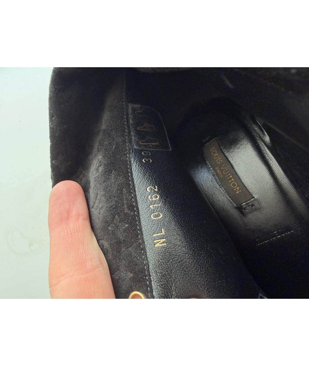 LOUIS VUITTON Коричневые замшевые ботильоны, фото 5