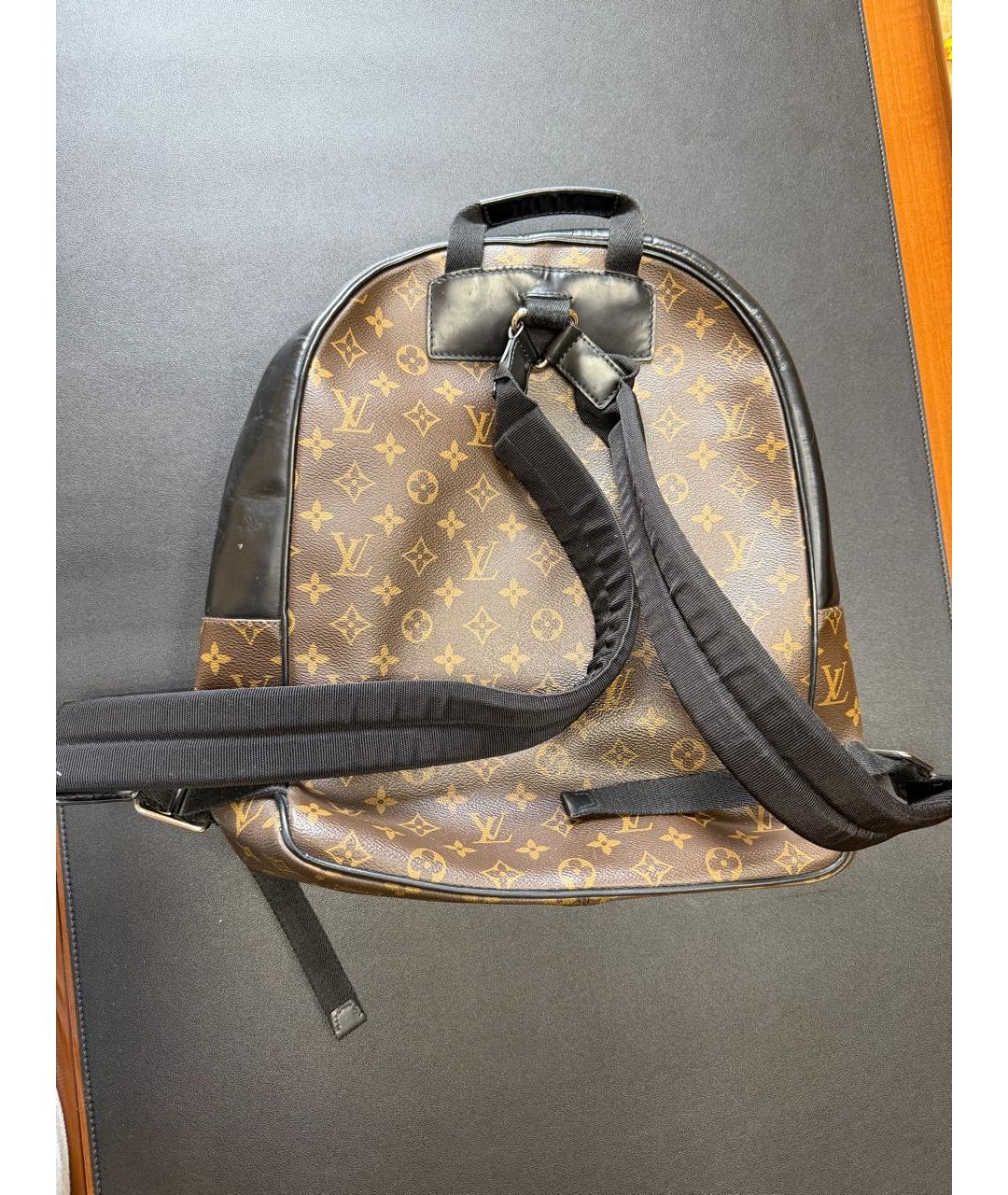 LOUIS VUITTON Коричневый рюкзак, фото 2
