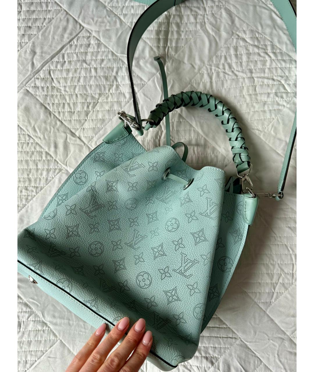 LOUIS VUITTON Бирюзовая кожаная сумка с короткими ручками, фото 3