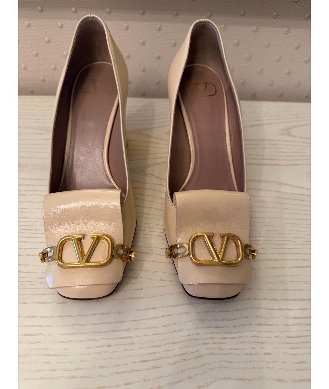 VALENTINO Бежевые кожаные туфли, фото 2