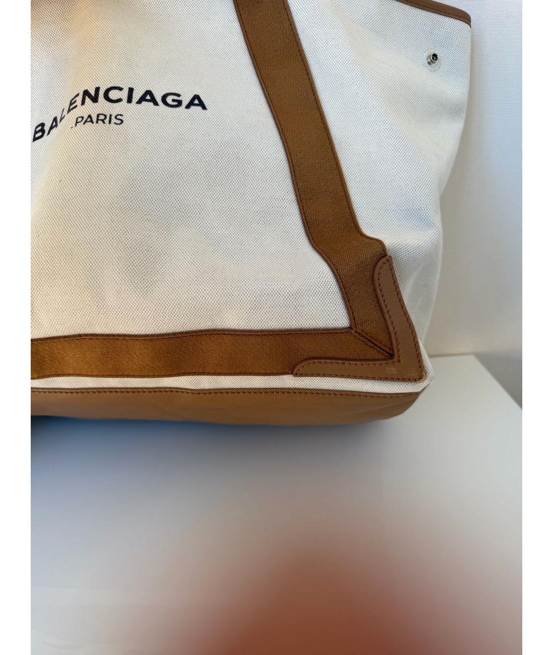 BALENCIAGA Бежевая сумка с короткими ручками, фото 5