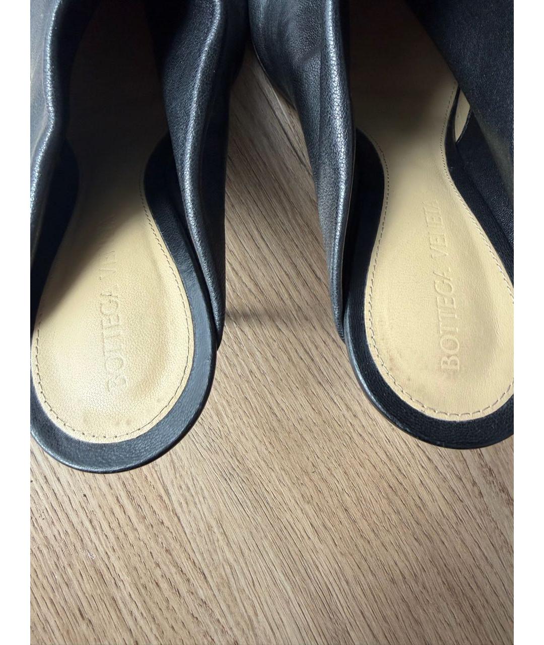 BOTTEGA VENETA Черные кожаные мюли, фото 5