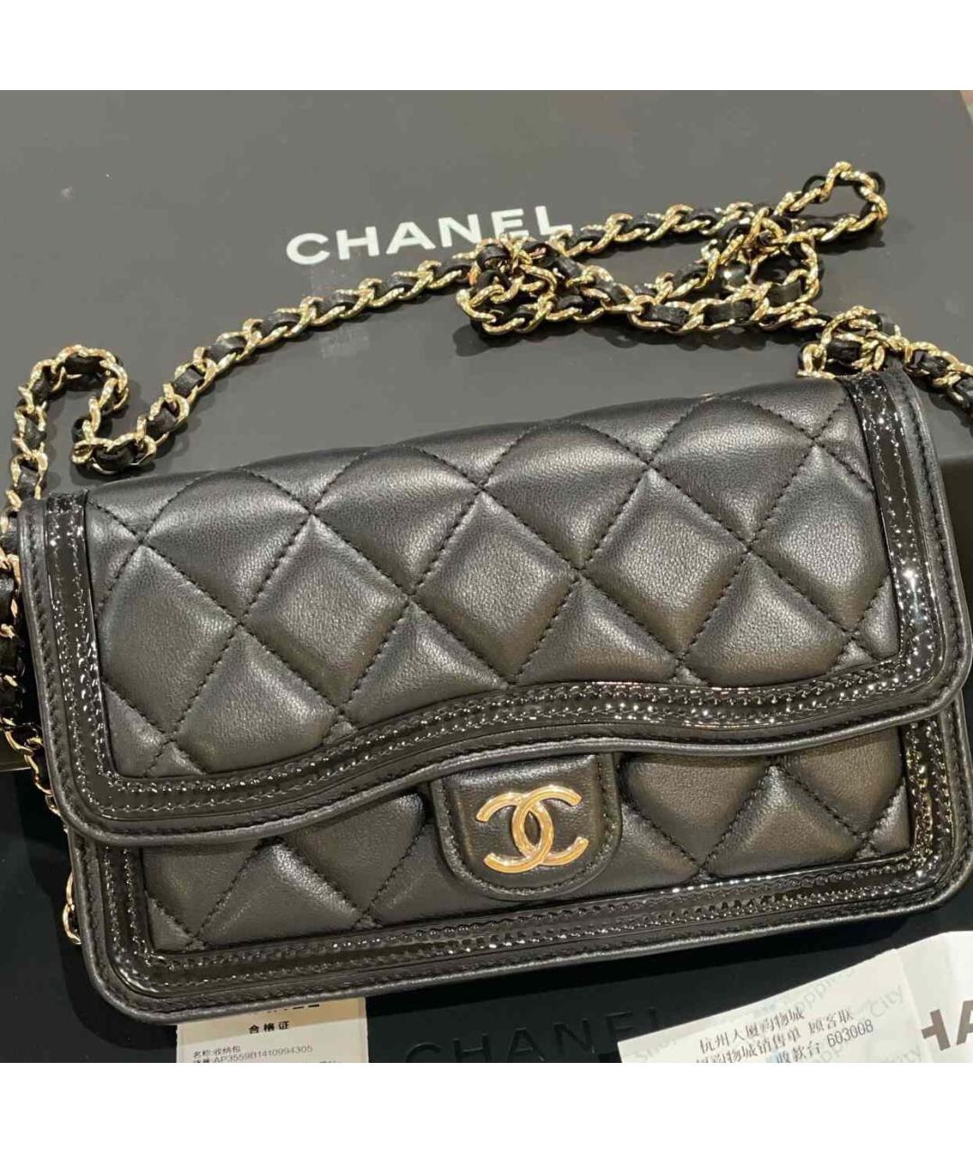 CHANEL Черная кожаная сумка через плечо, фото 2