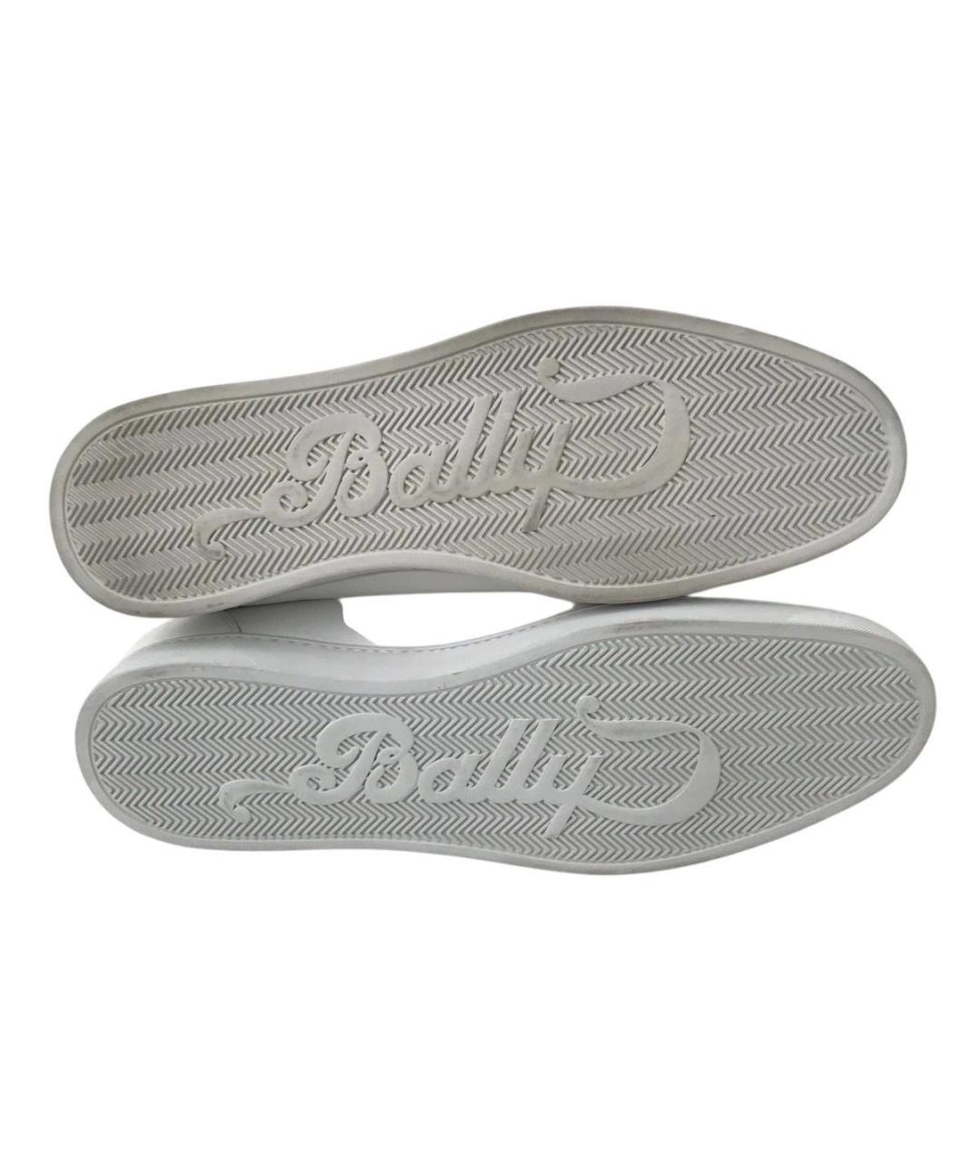 BALLY Белые низкие кроссовки / кеды из лакированной кожи, фото 5