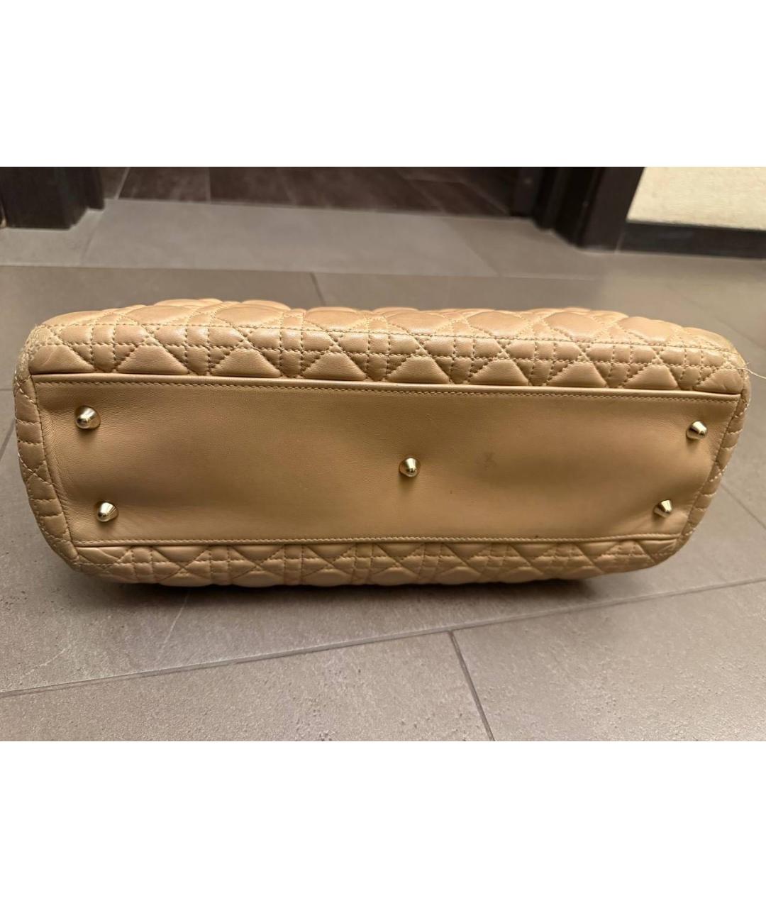 CHRISTIAN DIOR Бежевая кожаная сумка тоут, фото 5