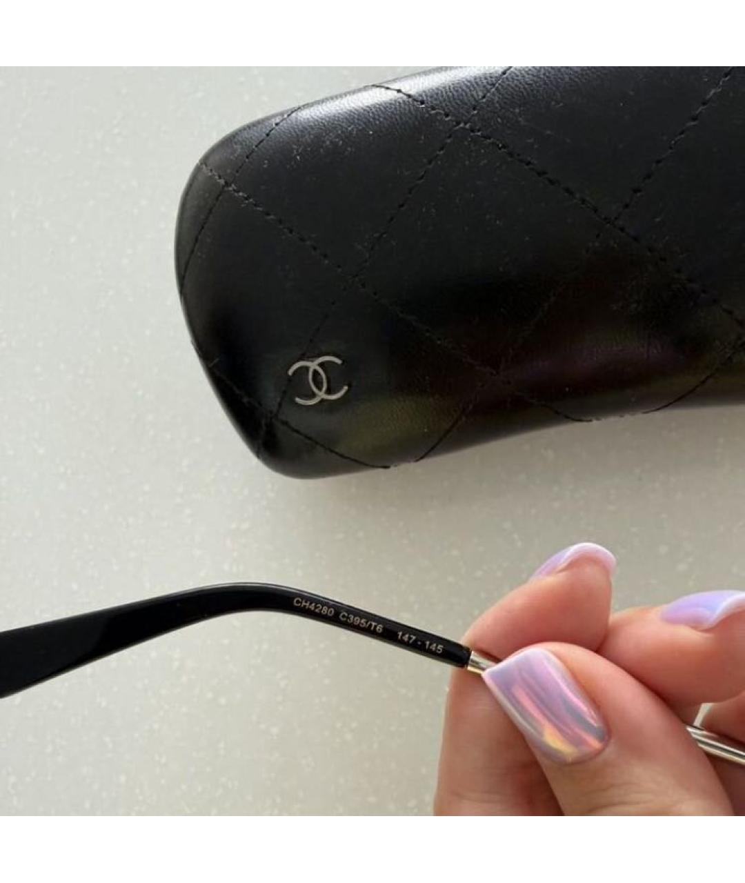 CHANEL Антрацитовые пластиковые солнцезащитные очки, фото 4