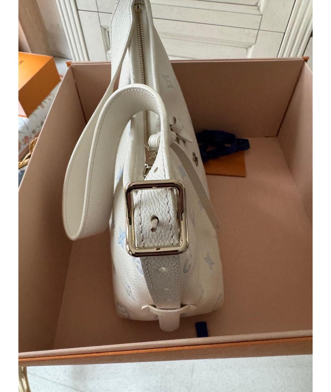 LOUIS VUITTON Белая кожаная сумка через плечо, фото 3