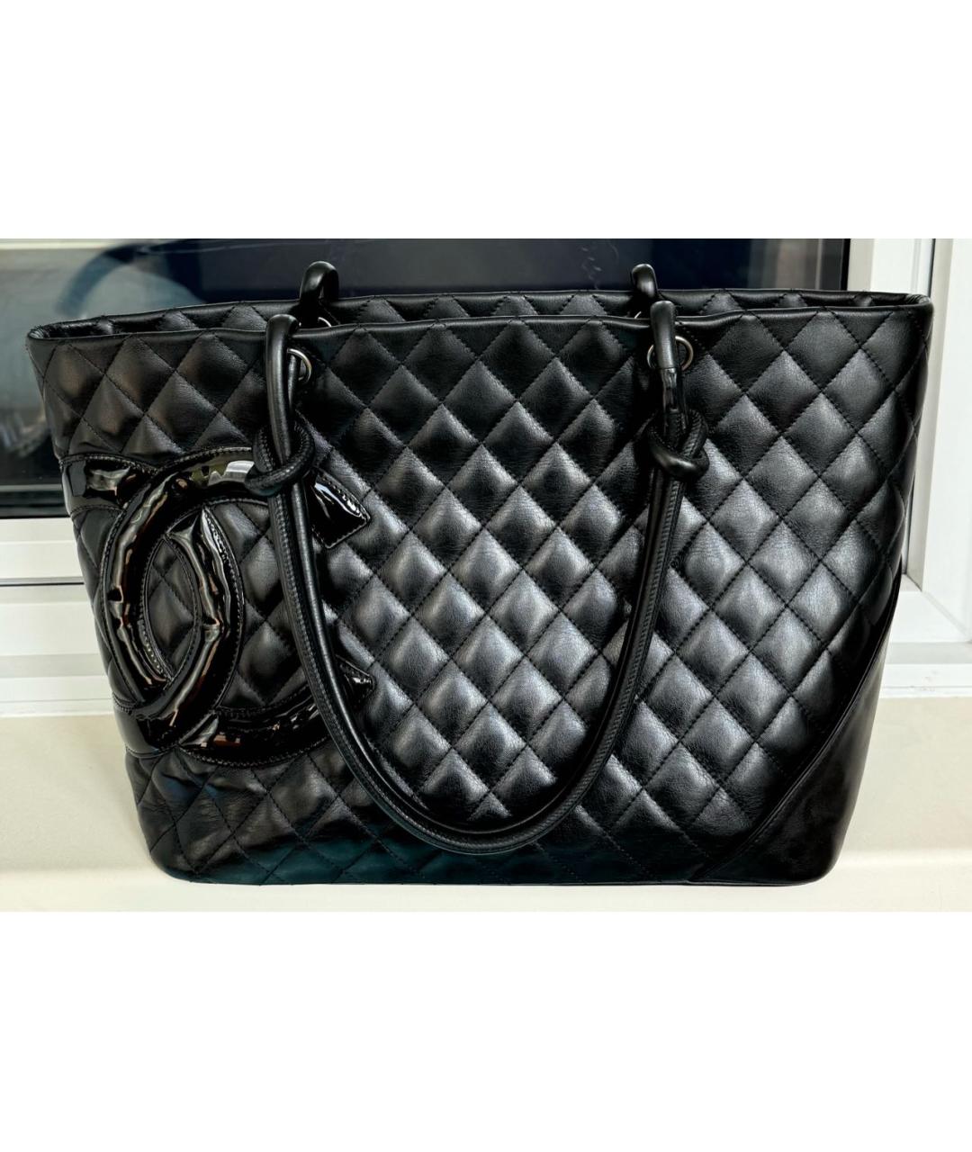 CHANEL Черная кожаная сумка тоут, фото 4