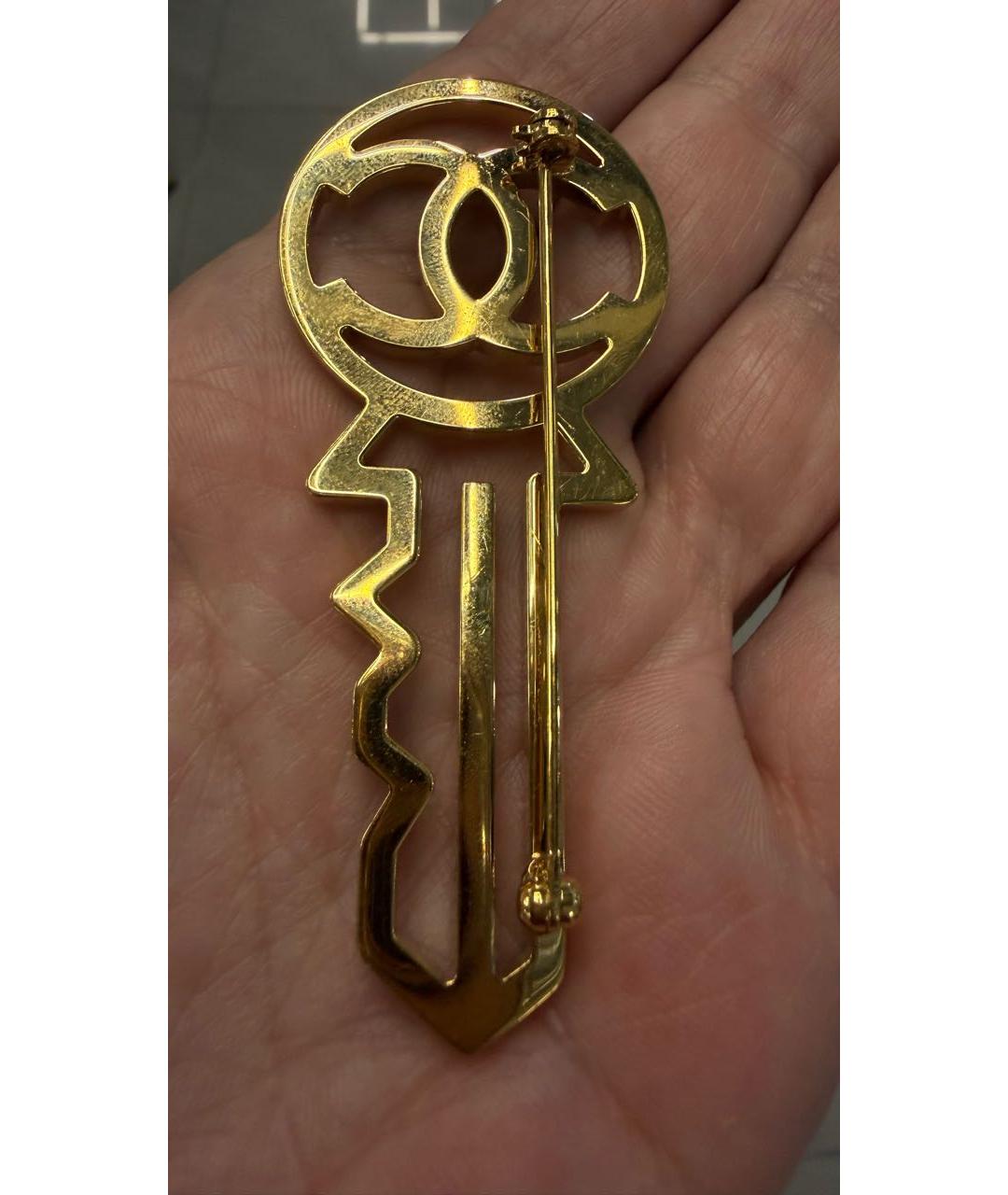 CHANEL Черная позолоченная булавка / брошь, фото 3