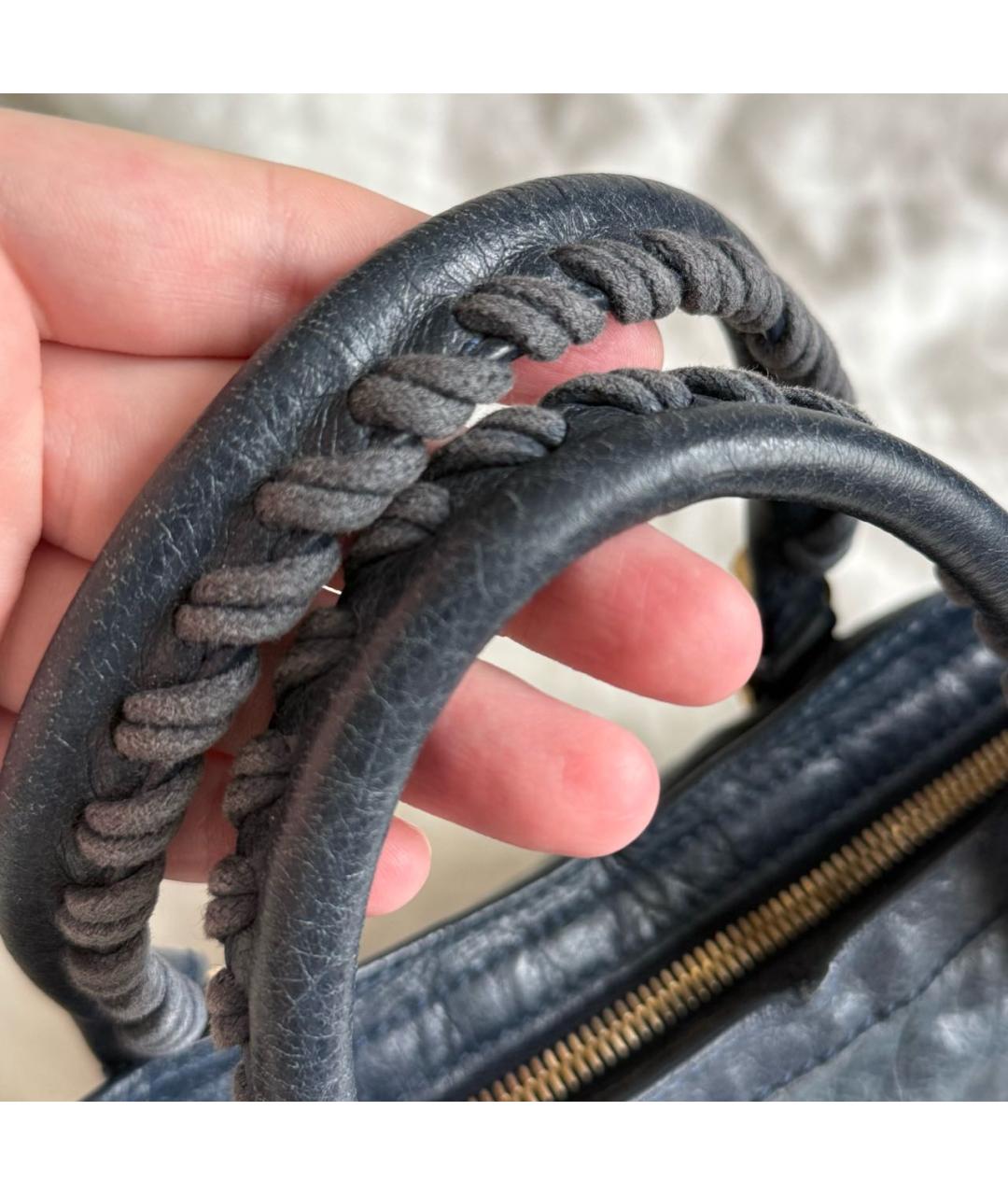 BALENCIAGA Темно-синяя кожаная сумка с короткими ручками, фото 3