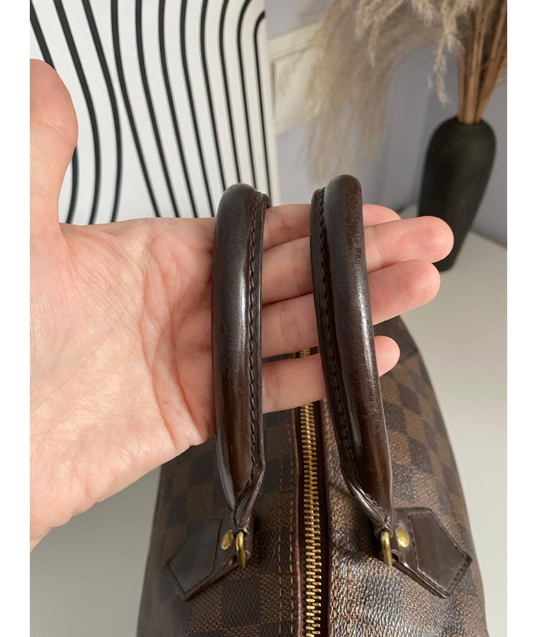 LOUIS VUITTON Коричневая сумка с короткими ручками, фото 5