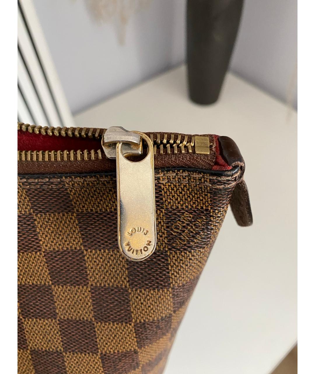 LOUIS VUITTON Коричневая сумка с короткими ручками, фото 6