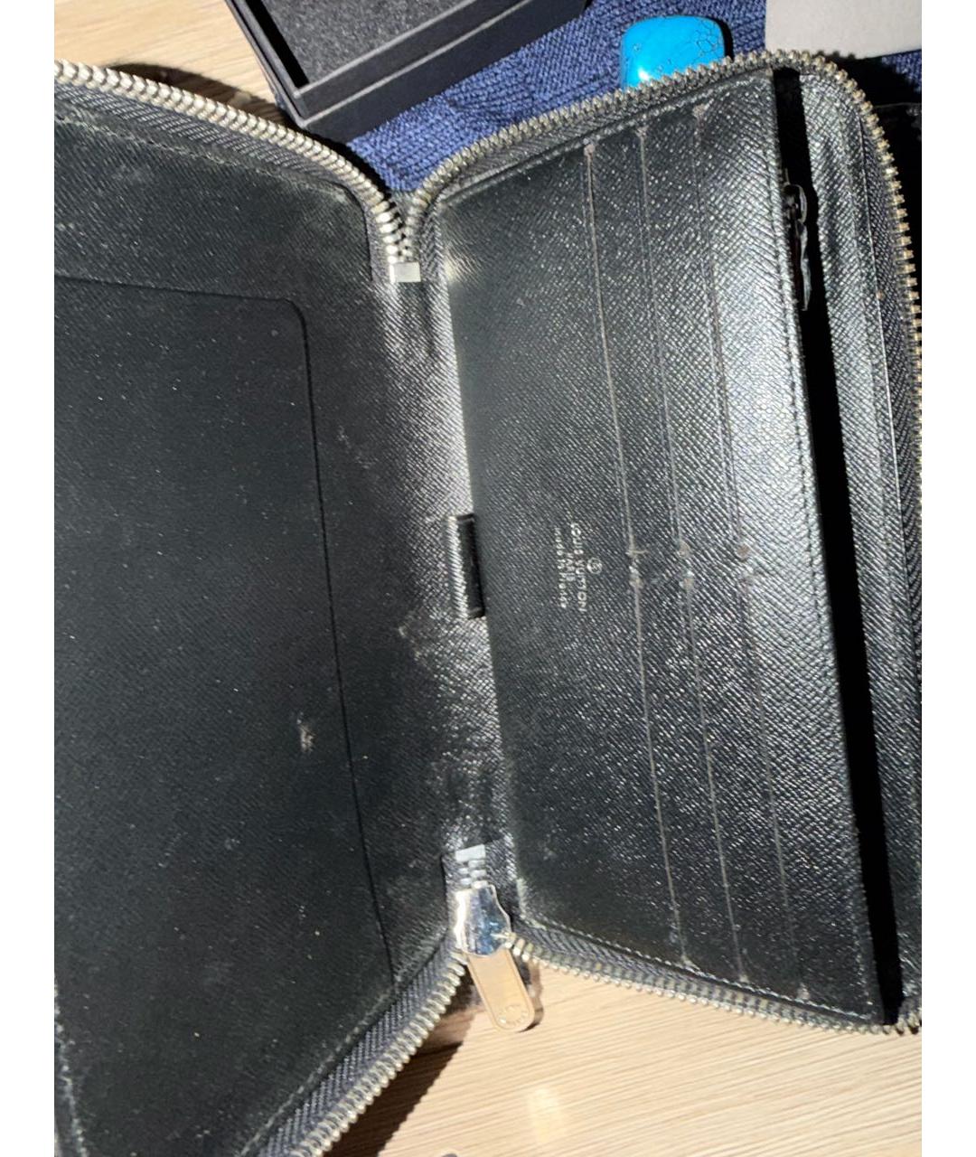 LOUIS VUITTON Черный кожаный кошелек, фото 3