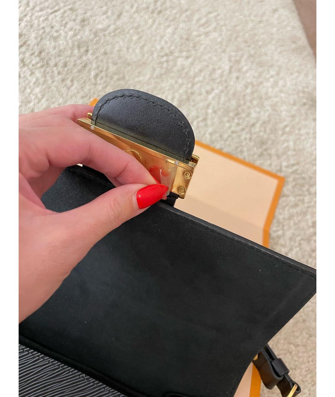 LOUIS VUITTON Черная кожаная сумка через плечо, фото 5