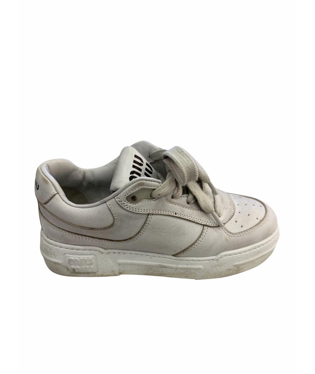 MIU MIU Белые кожаные кеды, фото 1