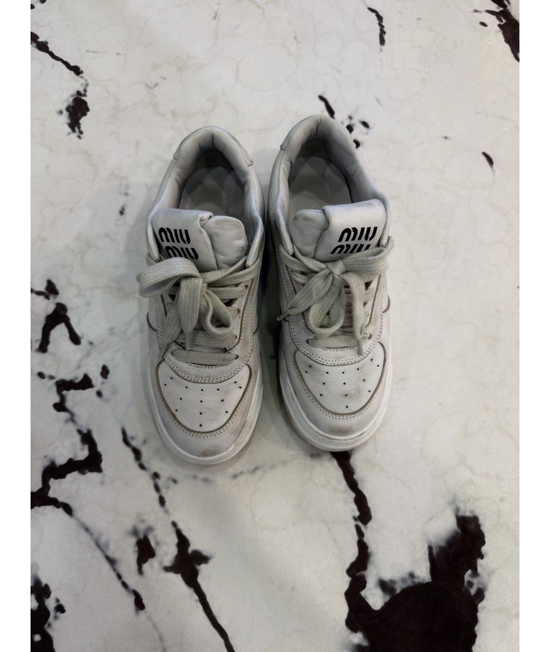 MIU MIU Белые кожаные кеды, фото 2