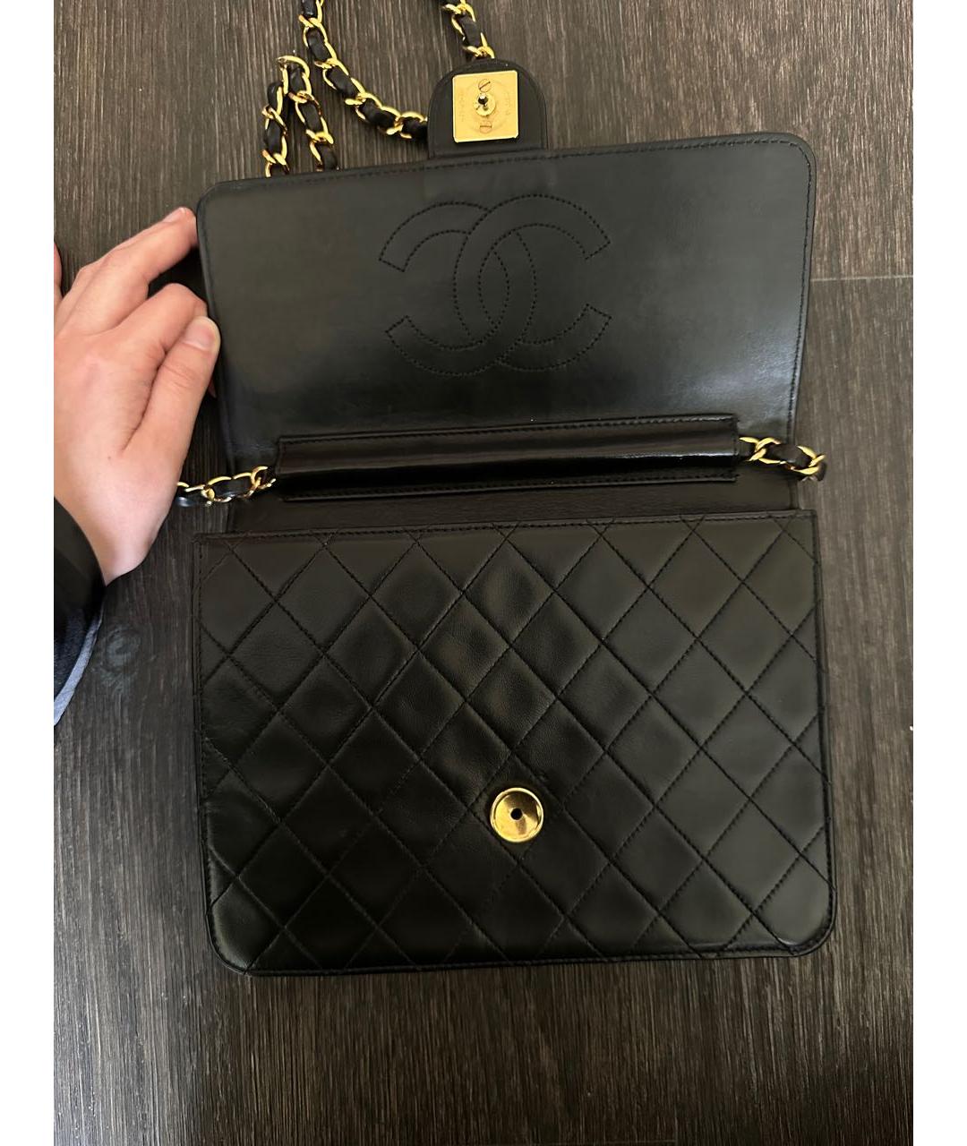 CHANEL Черная кожаная сумка через плечо, фото 2